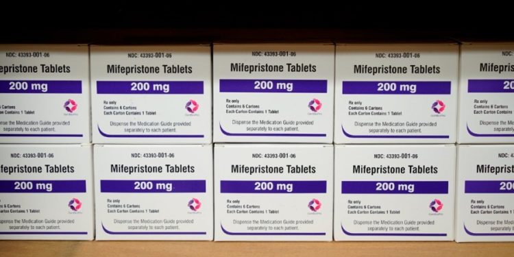 Survey shows widespread confusion over access to abortion medication