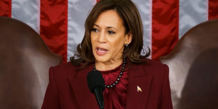 Harris backs lawsuit filed by Texas women over ‘extreme’ GOP abortion laws