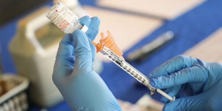 Vaccine expert says anti-vaxxers ‘stalked’ him after Joe Rogan pressed him to debate RFK Jr.
