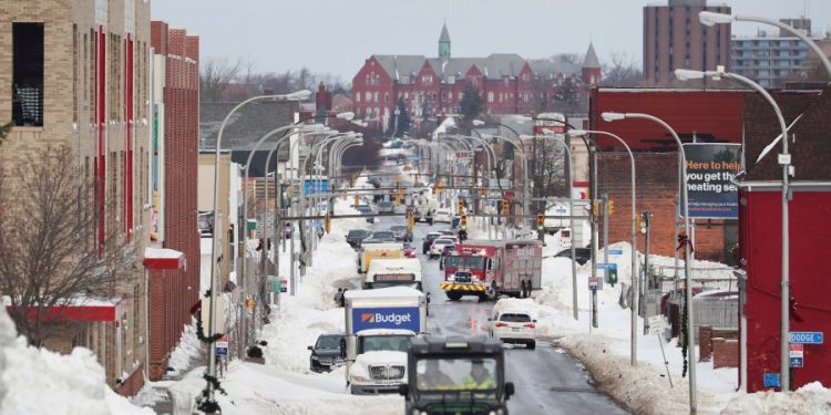 Around 100 million Americans on East Coast facing freezing temperatures