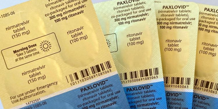 Biden health officials press pharmacies on Paxlovid affordability