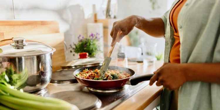 Americans with poor diet fall from 49 percent to 37 percent: Study