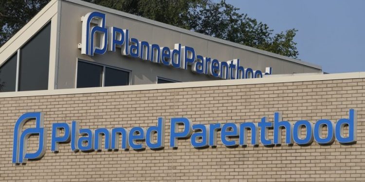 Supreme Court to hear South Carolina’s attempt to defund Planned Parenthood